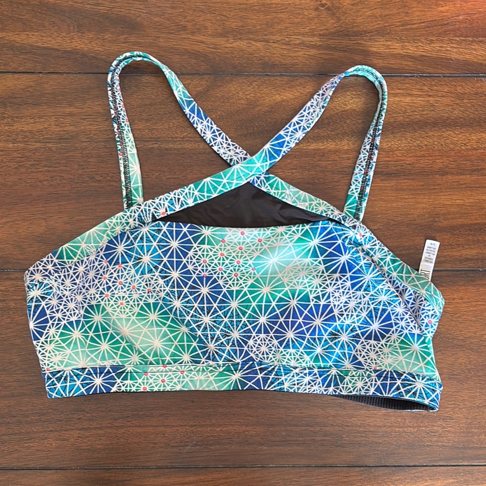 Victoria’s Secret Sport Blue & Green Geometric Crisscross Sports Bra Size Large